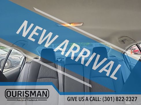 Used 2020 Toyota Corolla LE FWD image 12