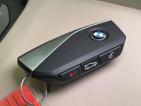 Used 2025 BMW X3 xDrive30 w/ Convenience Package AWD/4WD image 35