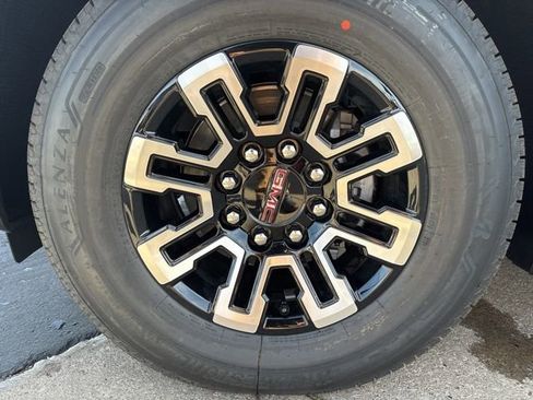 New 2026 GMC Sierra EV Elevation image 7