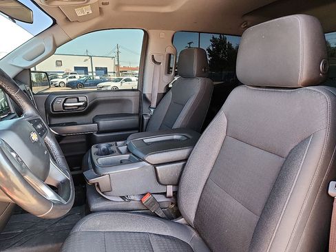 Used 2019 Chevrolet Silverado 1500 LT w/ Texas Edition image 5