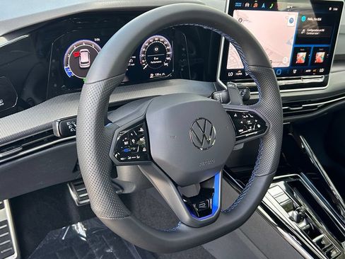 New 2026 Volkswagen Golf AWD/4WD image 17