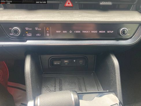 Used 2024 Kia Sportage X-Line w/ X-Line Premium Package AWD/4WD image 30