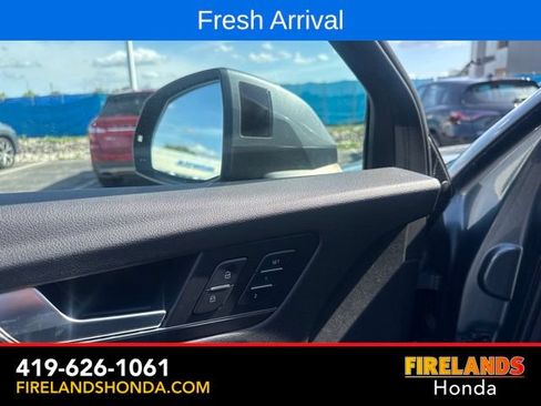 Used 2018 Audi Q5 2.0T Premium Plus w/ Premium Plus Package AWD/4WD image 13