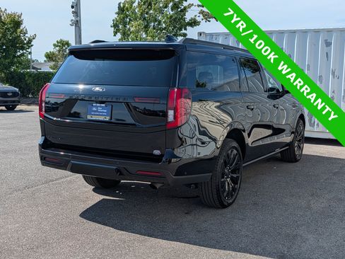 Used 2025 Ford Expedition Max Platinum w/ Stealth Appearance Package AWD/4WD image 4
