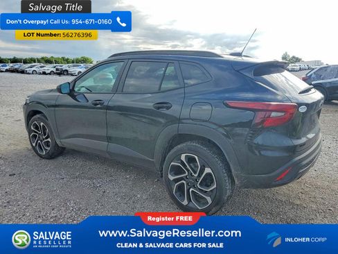 Used 2025 Chevrolet Trax RS w/ Driver Confidence Package FWD image 3