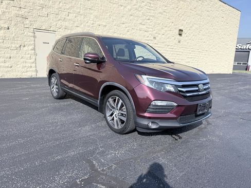 Used 2018 Honda Pilot Touring image 7