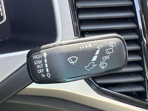 Used 2022 Volkswagen Atlas SEL AWD/4WD image 36