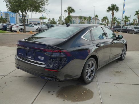 New 2026 Honda Accord EX-L image 5