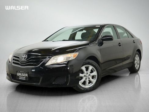Used 2011 Toyota Camry LE w/ LE Extra-Value Pkg image 1
