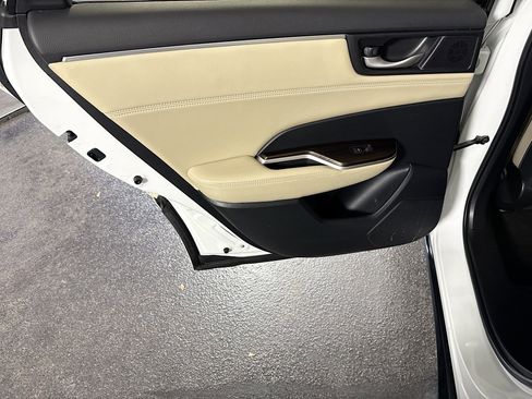 Used 2021 Honda Clarity Plug-In Hybrid image 26