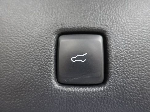 Used 2023 Ford Escape ST-Line w/ Tech Pack #1 AWD/4WD image 23
