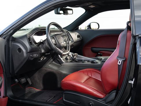 Used 2019 Dodge Challenger SRT Hellcat Redeye image 48