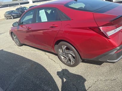 Used 2025 Hyundai Elantra Sport