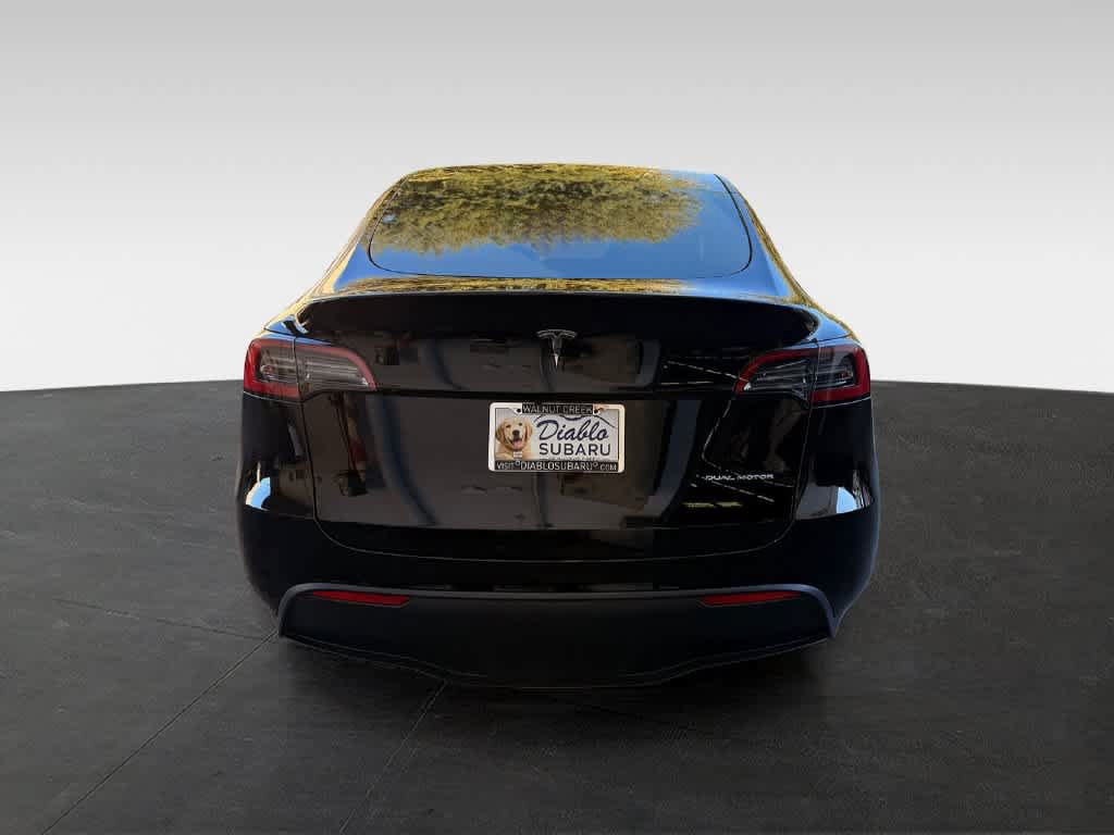 Used 2023 Tesla Model Y AWD image 5