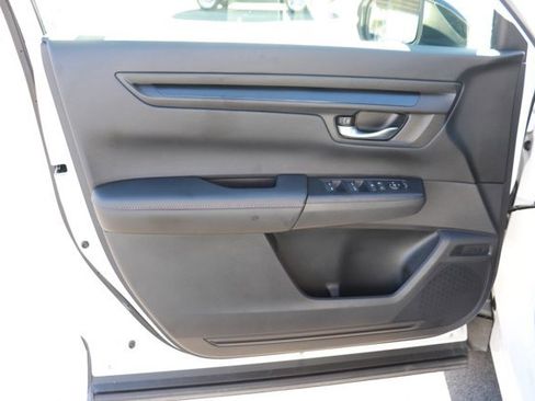 Certified 2024 Honda CR-V Sport image 10