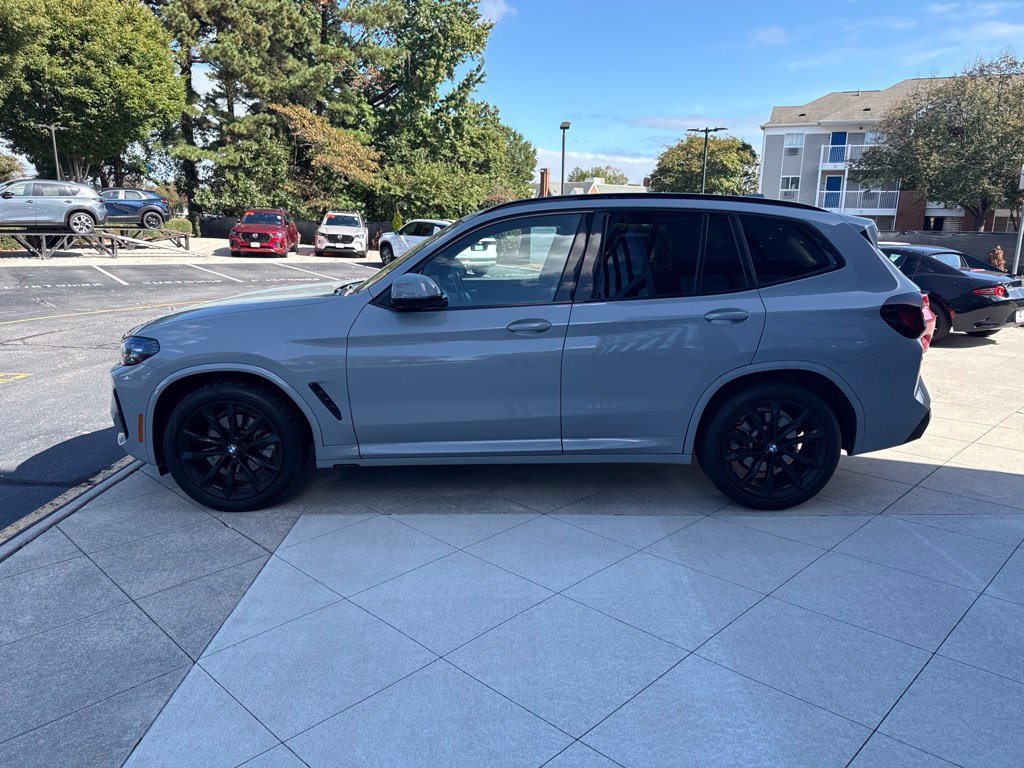 Used 2022 BMW X3 sDrive30i w/ M Sport Package RWD image 4