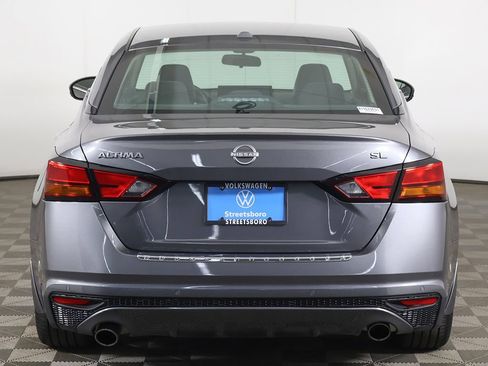 Used 2023 Nissan Altima 2.5 SL FWD image 13