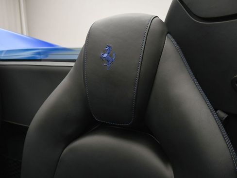 Used 2018 Ferrari 488 Spider Blu Corsa image 57