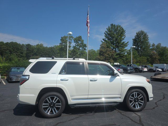 Used 2014 Toyota 4Runner Limited AWD/4WD image 9