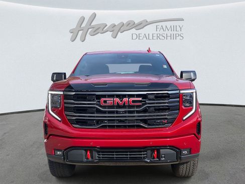 Used 2025 GMC Sierra 1500 AT4 image 6