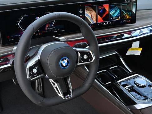 New 2026 BMW i7 eDrive50 w/ M Sport Package RWD image 12