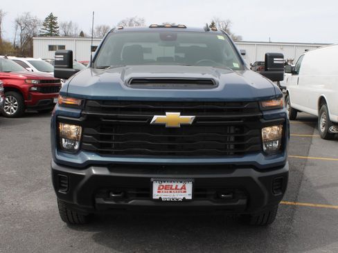 New 2026 Chevrolet Silverado 3500 W/T AWD/4WD image 2
