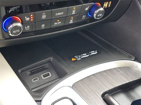 Used 2022 Buick Enclave Avenir w/ Trailering Package, 5000 lbs. image 36