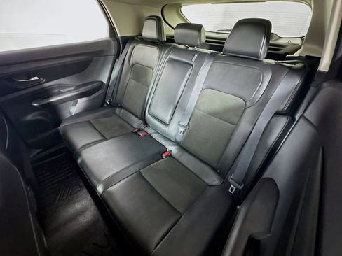 Used 2023 Nissan Ariya FWD image 22