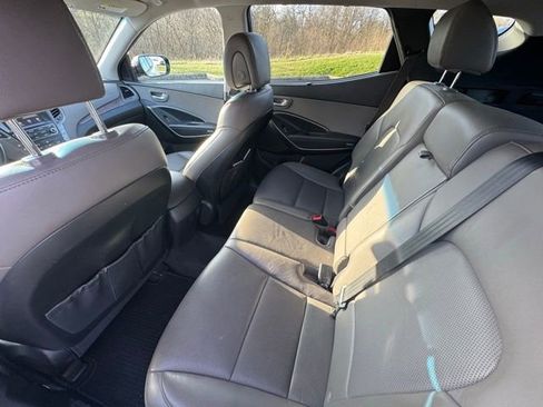 Used 2018 Hyundai Santa Fe Sport image 14