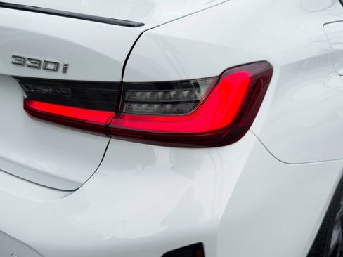 New 2026 BMW 330i Sedan w/ M Sport Package image 7