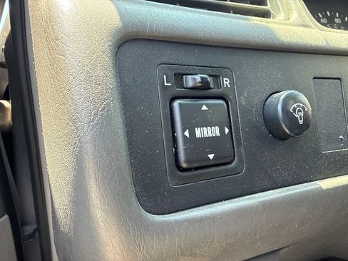 Used 2000 Toyota Camry CE FWD image 18