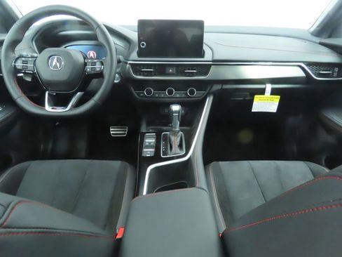 Certified 2025 Acura ADX A-Spec image 13