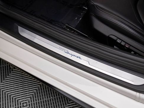 Used 2021 Toyota Supra Premium w/ Driver Assist Package image 13