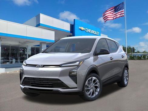 New 2027 Chevrolet Bolt LT FWD image 6