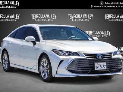 Used 2021 Toyota Avalon XLE w/ Moonroof Package