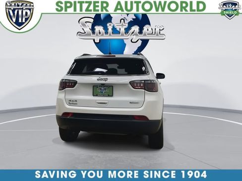 Used 2024 Jeep Compass Latitude AWD/4WD image 9