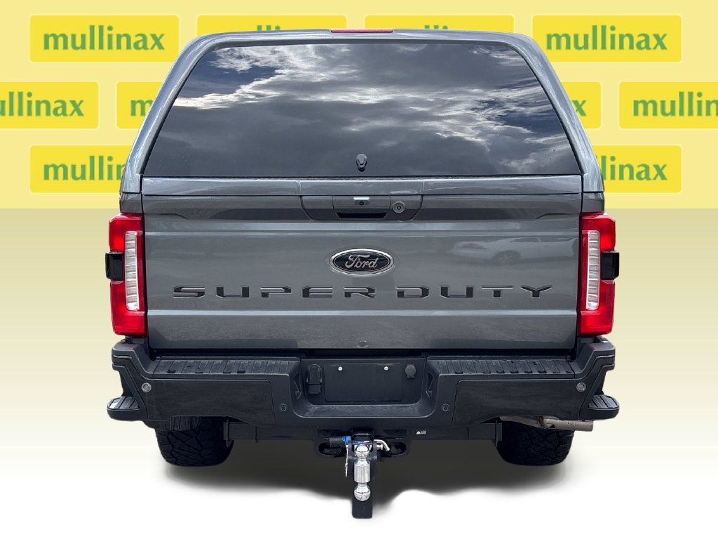 Used 2025 Ford F250 XLT w/ Black Appearance Package AWD/4WD image 9