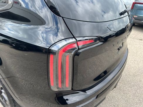 Certified 2025 Kia Telluride SX Prestige X-Pro AWD/4WD image 37