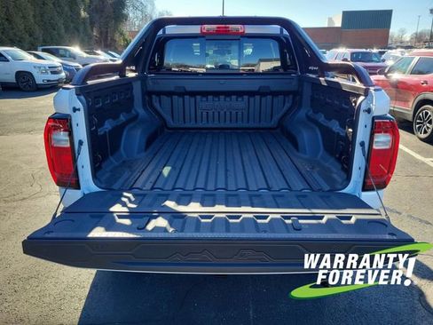 New 2026 GMC Canyon AT4 w/ Nightfall Edition image 17