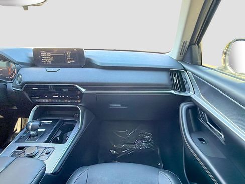 Used 2024 MAZDA CX-90 Plug-In Hybrid w/ Preferred image 18