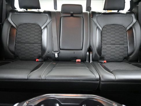 Used 2022 RAM 1500 Big Horn image 39