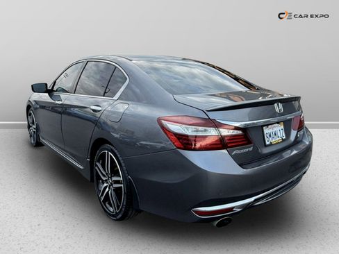 Used 2017 Honda Accord Sport Special Edition image 5