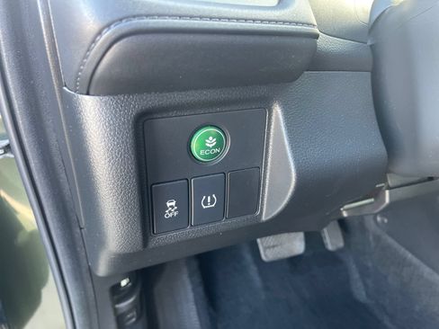 Used 2016 Honda HR-V EX image 25