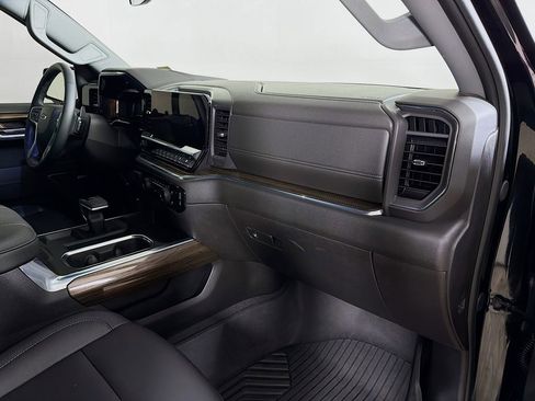 Used 2024 Chevrolet Silverado 1500 RST w/ True North Edition Plus AWD/4WD image 26