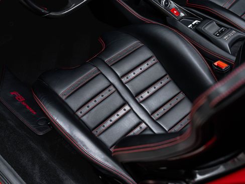 Used 2022 Ferrari F8 Tributo RWD image 50