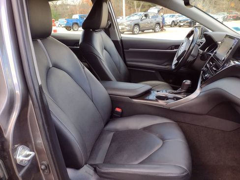 Used 2023 Toyota Camry XSE image 24