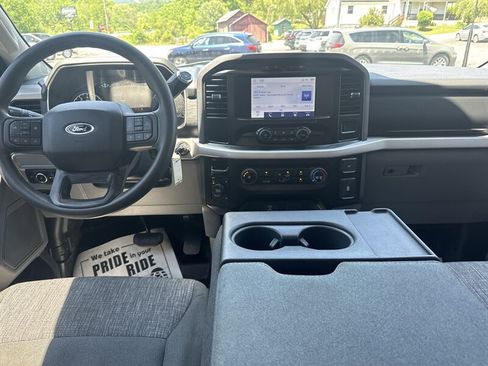 Used 2023 Ford F150 XLT AWD/4WD image 38