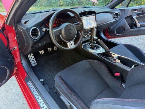 Used 2013 Scion FR-S image 8