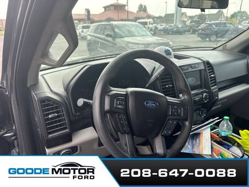Used 2017 Ford F150 XL w/ Equipment Group 101A Mid AWD/4WD image 4