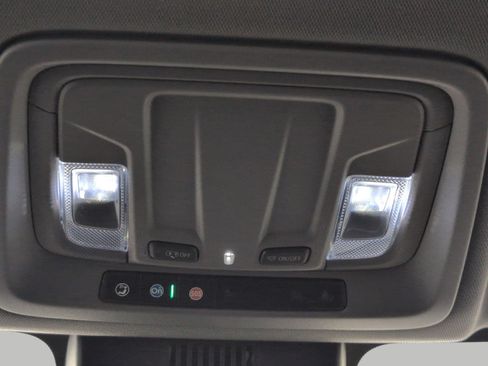 Certified 2022 GMC Sierra 1500 Elevation AWD/4WD image 18